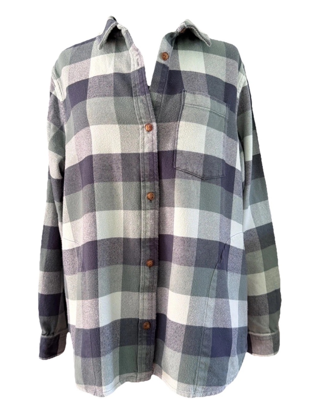 L.L. Bean Soft Brushed Flannel Green Plaid Shirt Size LG Pockets Relaxed Fit